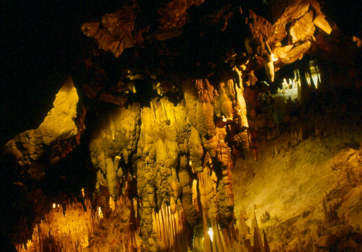 cueva Urdax